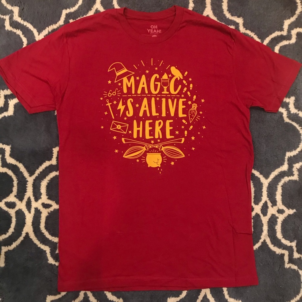 NWOT Oh Yeah Apparel Harry Potter T-Shirt
